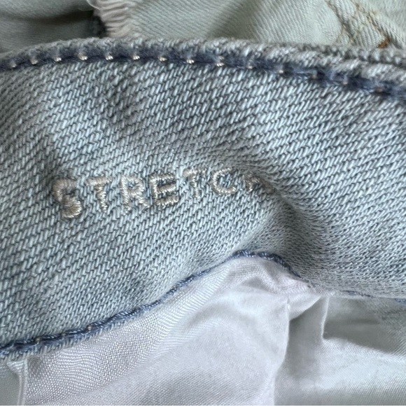 American Eagle Festival Shortie Shorts Crocheted Floral Lace Sz 8 NWT Brand New - Picture 6 of 10